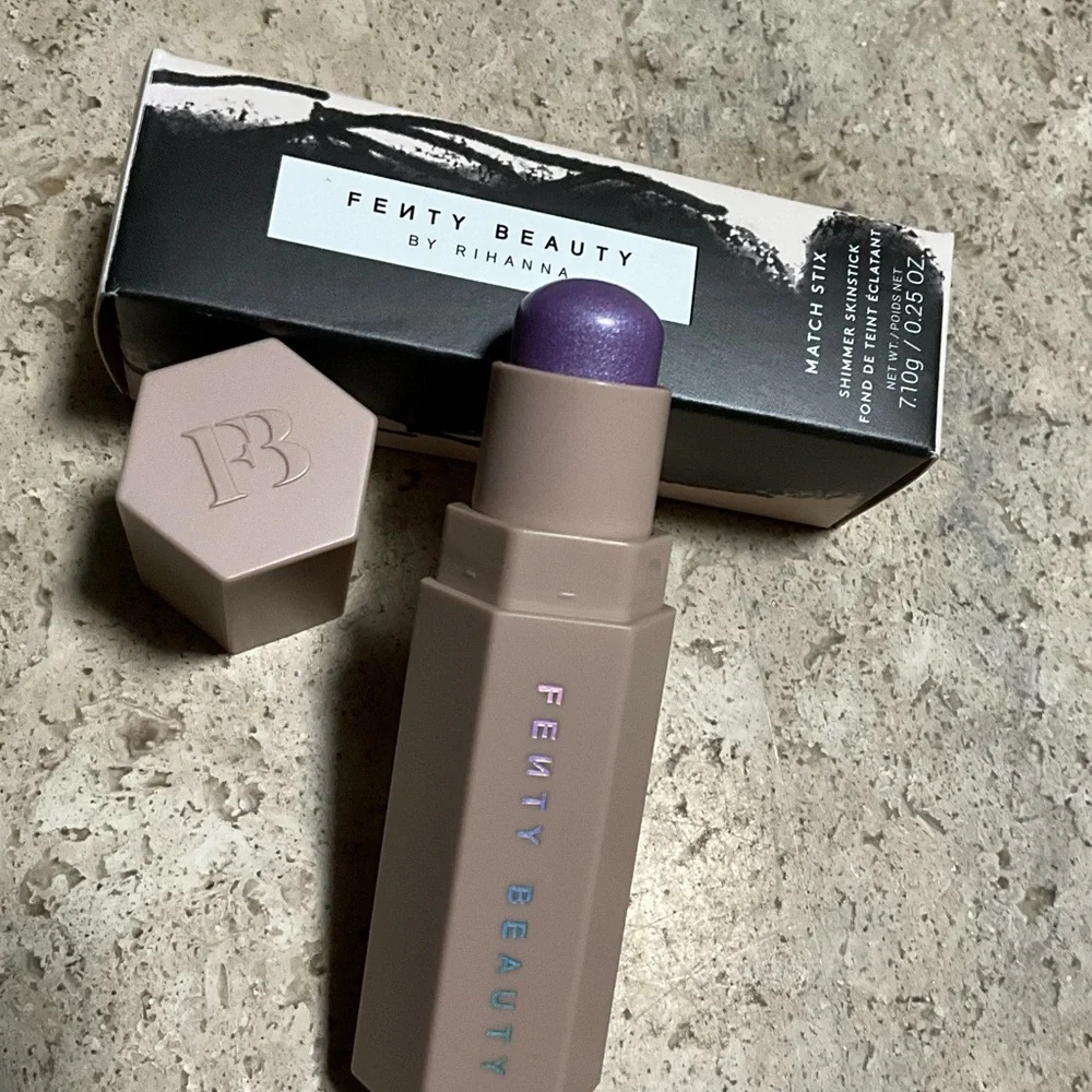 Fenty Beauty Match Stix Shimmer Skinstick - unicorn - Picture 1 of 5